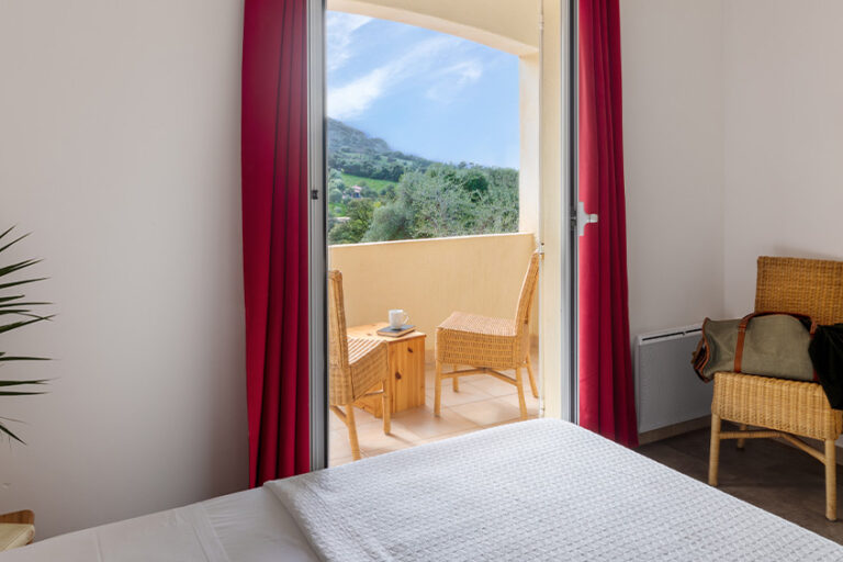 Location en corse Helios 1 6 personnes